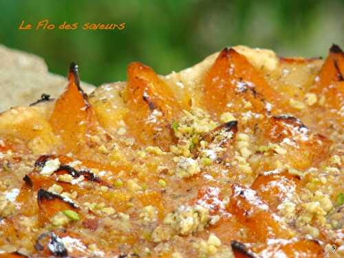 Tarte aux abricots et nougat