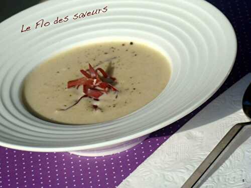 Velouté d'endives au reblochon