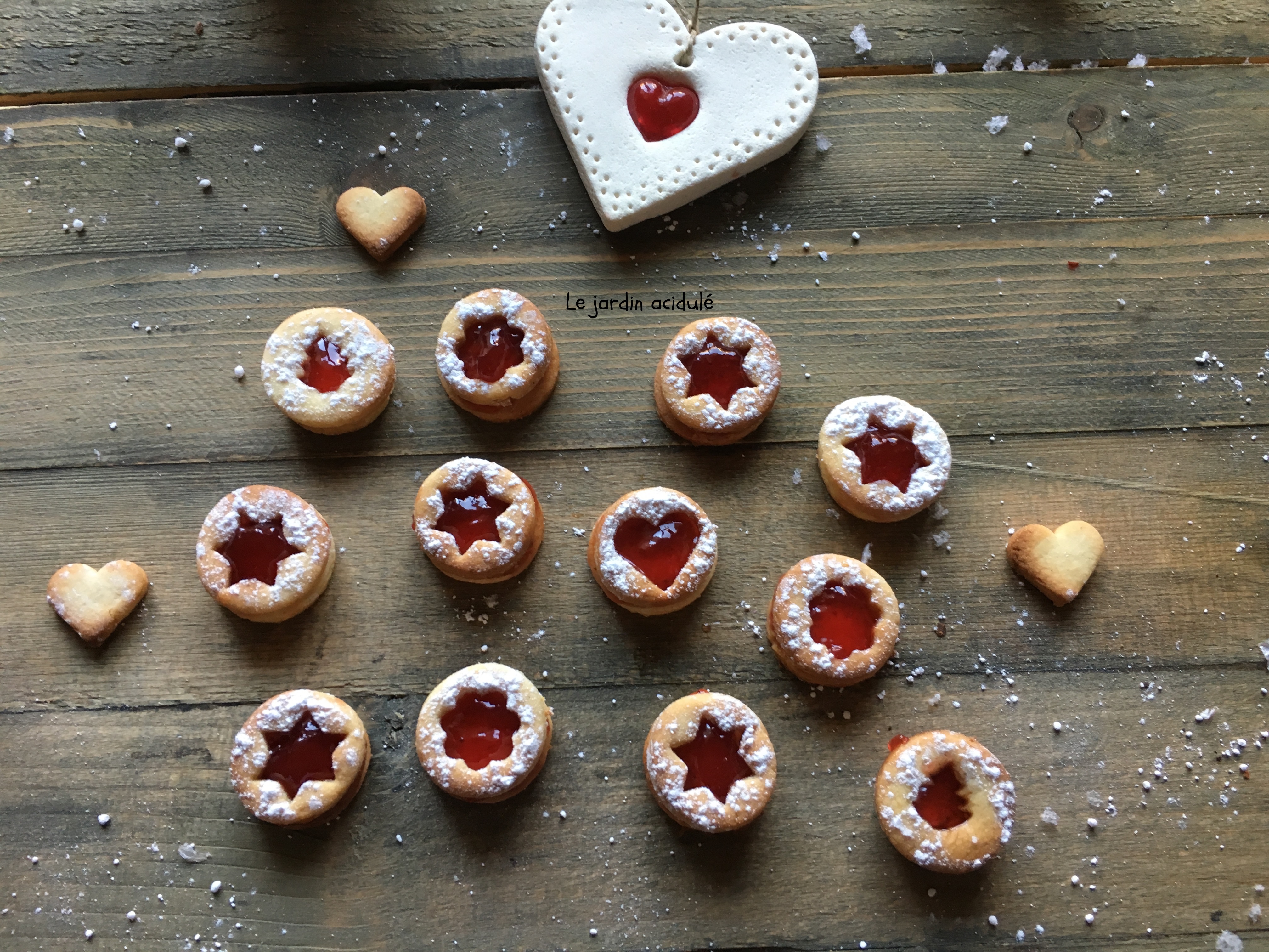 Linzer cookies - biscuits Linzer - LE JARDIN ACIDULÉ