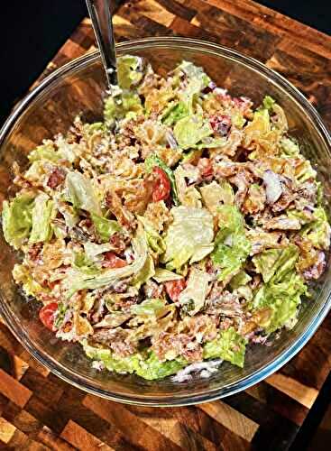 Salade de pâtes croustillantes