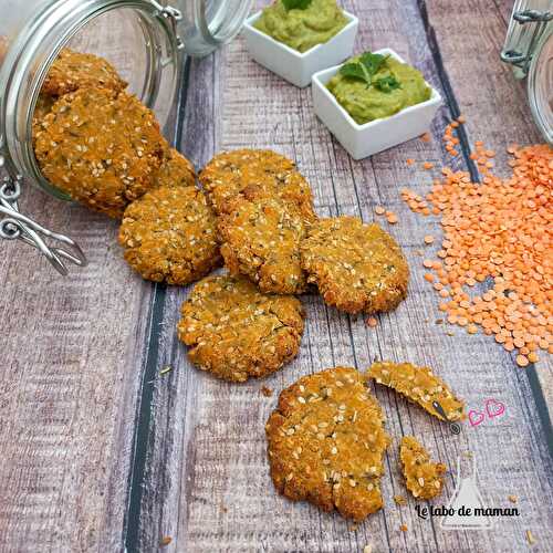 Biscuits apéritifs aux lentilles corail