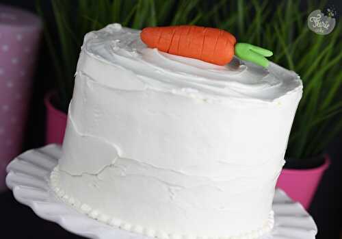 Carrot cake glaçage mousse au chocolat blanc