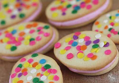 Funfetti cookies sandwich