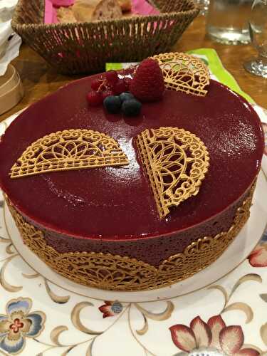 Le bavarois fruits rouges de Delphine - Féerie Cake