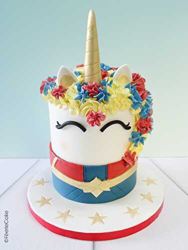 Licorne Captain Marvel en pâte à sucre - Féerie Cake