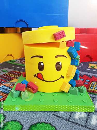 Gâteau Lego en pâte à sucre