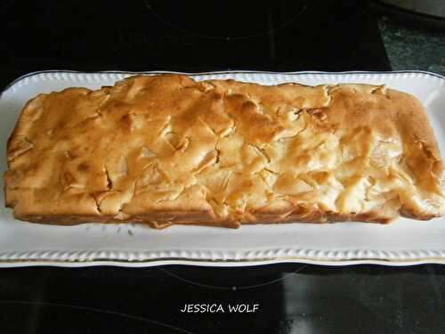 CAKE MOELLEUX AUX POMMES