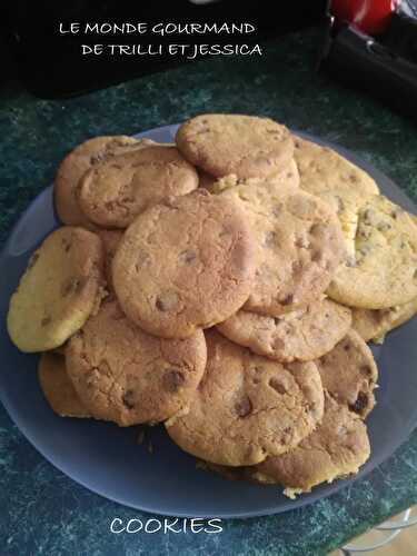 COOKIES AUX PEPITES DE CHOCOLAT ET CARAMEL