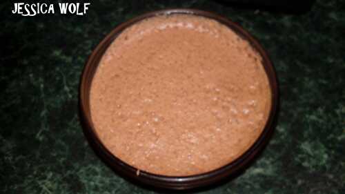 MOUSSE AU CHOCOLAT AU LAIT FACILE