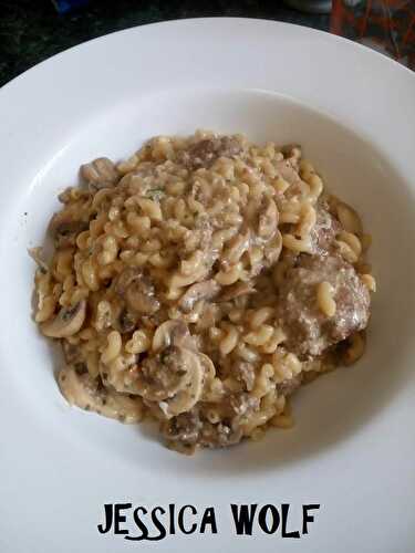 ONE-PASTA BOULETTES DE BOEUF ET CHAMPIGNONS