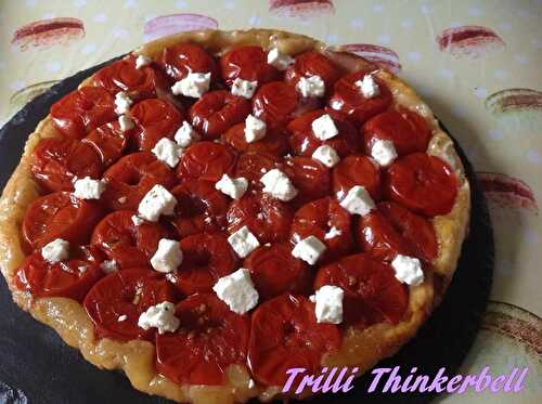 TARTE TATIN TOMATES CERISE OIGNON ET FETA