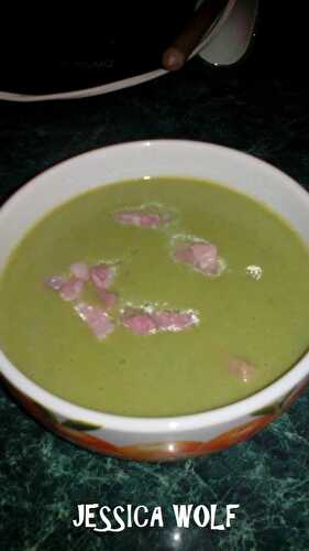 VELOUTE DE POIS AU LARD