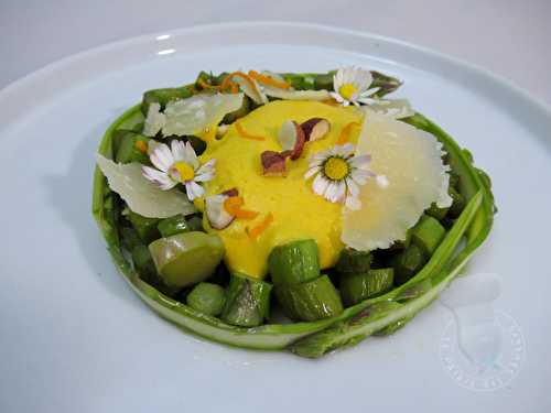 Asperges en chaud froid, sabayon à l'orange et parmesan