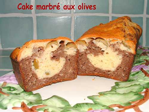 Cake marbré aux olives