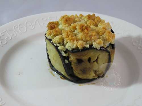 Charlotte d'aubergine et son crumble de parmesan