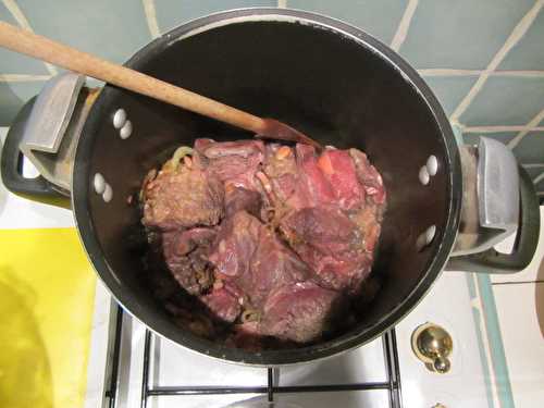 Daube au vin rouge