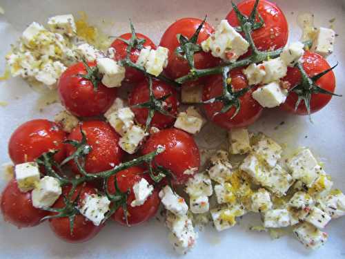 Féta et tomates cerise au four