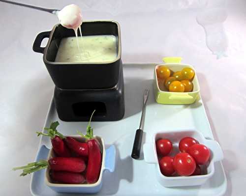 Fondue au chèvre, miel et thym