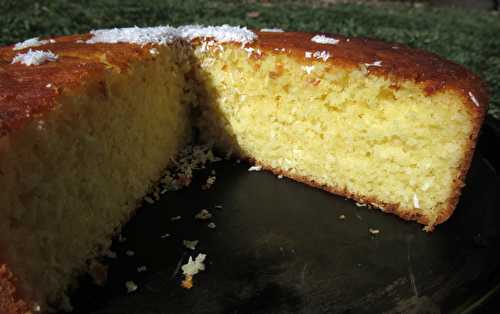 Gâteau ultra fondant à la noix de coco