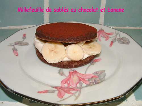 Millefeuille de sablés au chocolat et banane