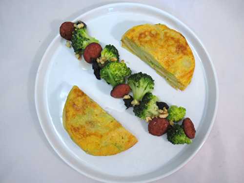 Moelleux de brocoli et salade croquante au chorizo