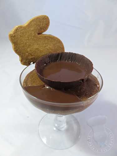 Mousse au chocolat et sa coque