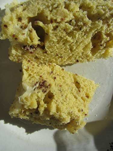 Mug cake gruyère-moutarde