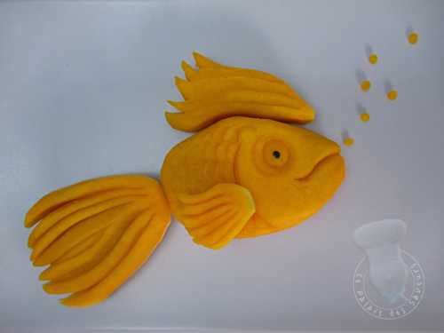 Poisson rouge dans une butternut