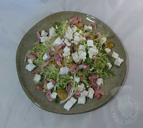 Salade composée chaud froid au fromage de chèvre et châtaignes