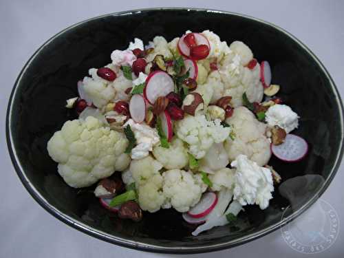 Salade de chou-fleur, menthe, féta et grenade - Le Palais des Saveurs