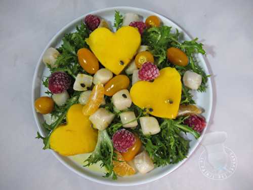 Salade de pétoncles, mangue, clémentine, sauce passion miel - Le Palais des Saveurs