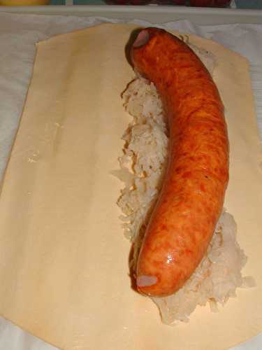 Saucisson en croûte à la choucroute