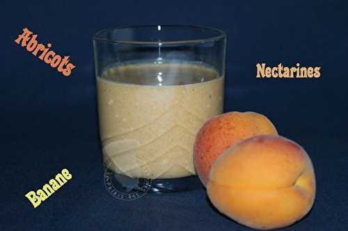 Smoothie abricots, nectarines, banane