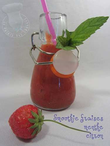 Smoothie fraises, menthe et citron