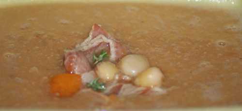 Soupe de haricots blancs à la pancetta