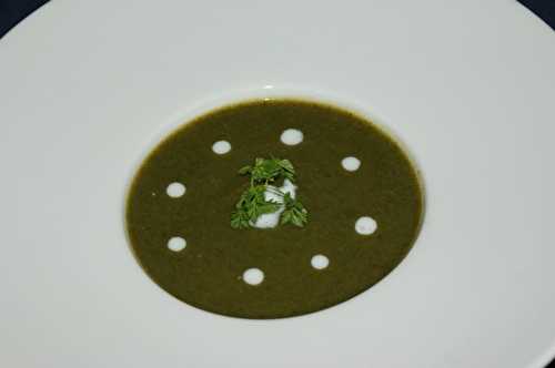 Soupe de légumes verts