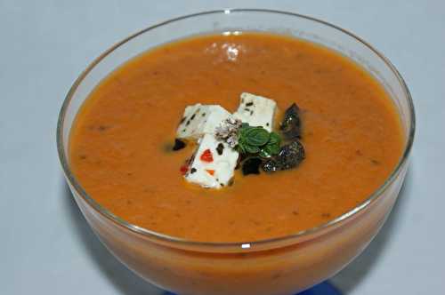 Soupe de tomates à la grecque