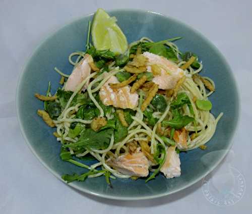 Spaghetti aux fèves, roquette et saumon