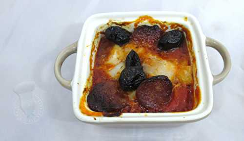 Cocotte de cabillaud et chorizo au coulis de poivron rouge