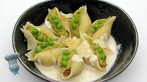 Conchiglioni farcies aux petits pois et crème de parmesan