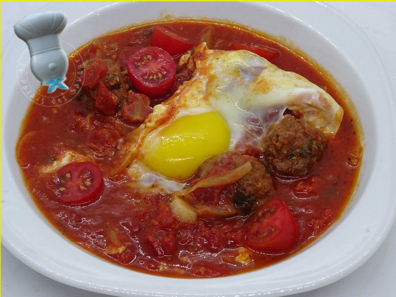 Soupe de tomates aux boulettes de merguez