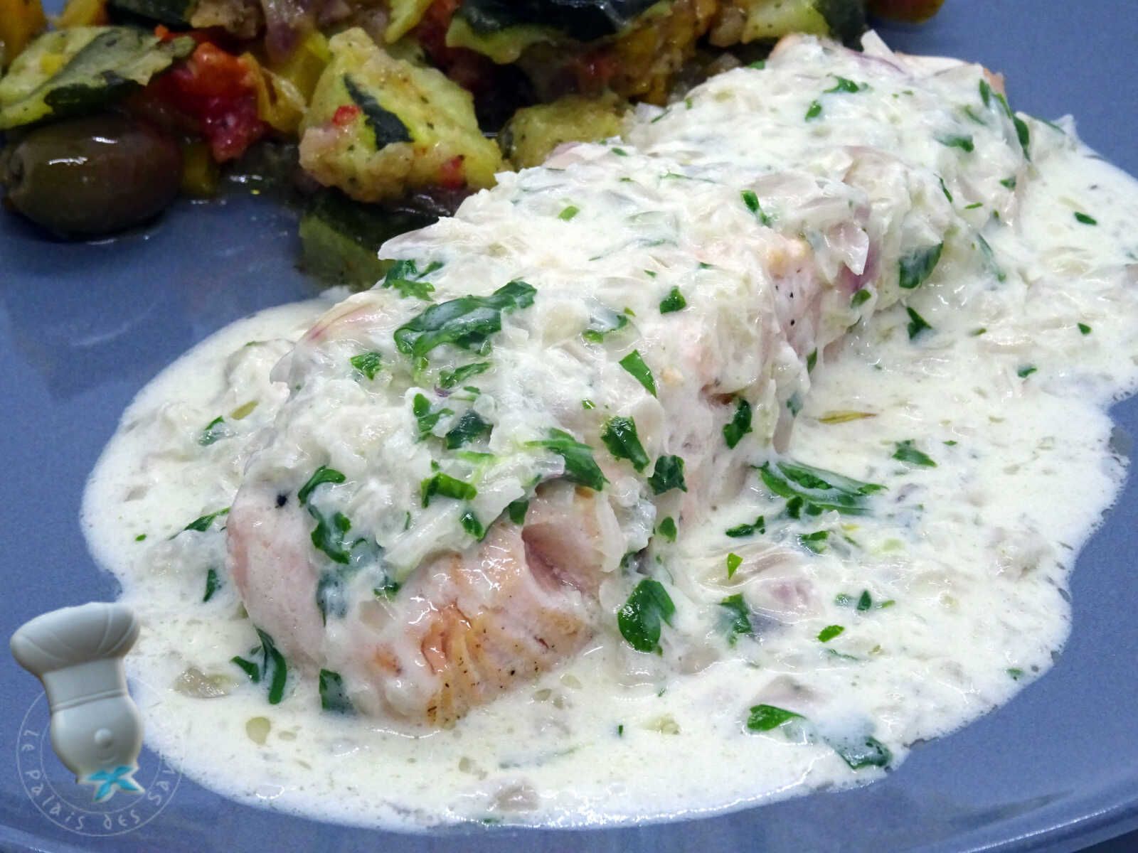 Saumon grillé sauce échalotes