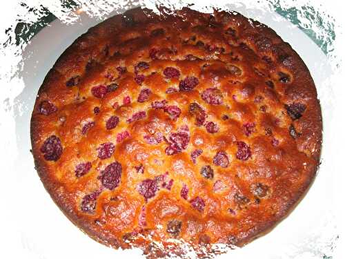 Gâteau moelleux aux framboises