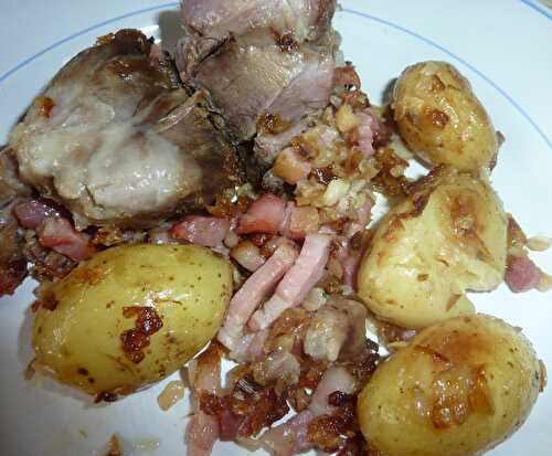 Jarret de porc aux petites pommes de terre primeur