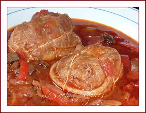 Paupiettes de veau aux tomates et aux poivrons