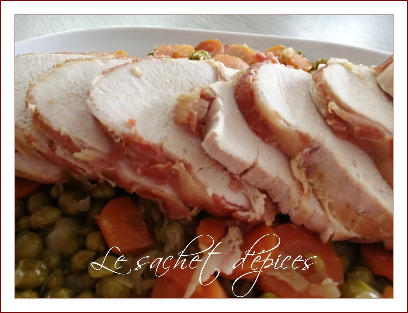 Rôti de dinde aux petits pois et aux carottes