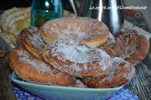 BEIGNETS QUEUES DE CASTOR ® (recette canadienne)