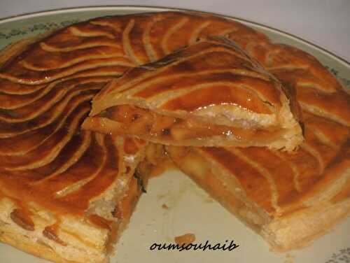 Besoin de vous pour ma galette des rois pommes caramel ...