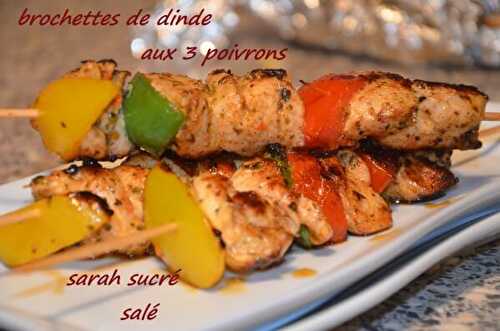 Brochettes de dinde aux poivrons marinées aux herbes