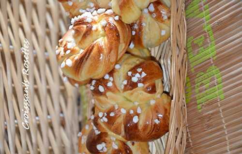 Croissants rosettes